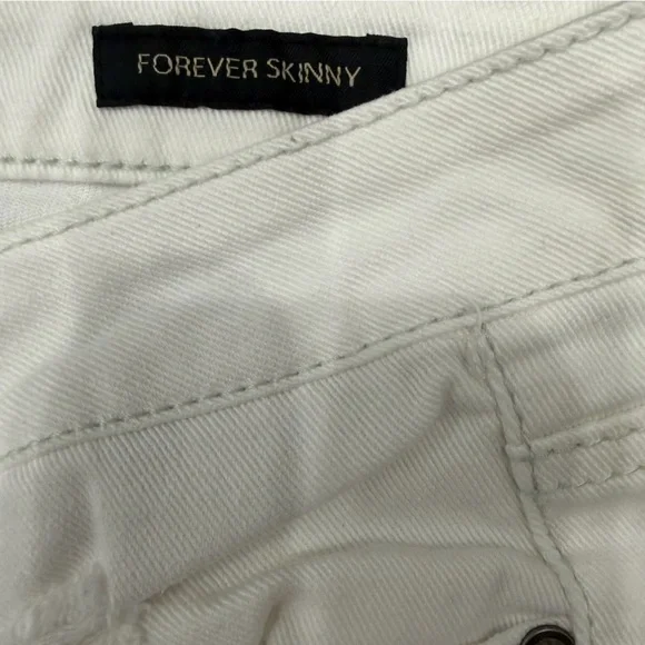 Jessica Simpson Women's Cream White Skinny Jeans Stretch Denim Size 30 - Picture 5 of 11